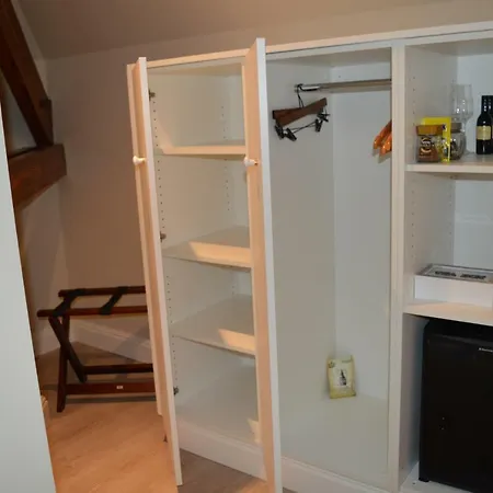 Maison Des Anges Bed & Breakfast Lessines