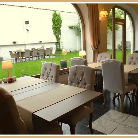 Maison Des Anges Bed & Breakfast Lessines
